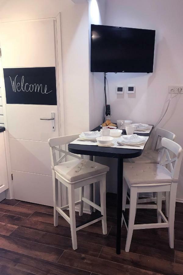 Mely Apartment In The City Center Zagabria Esterno foto